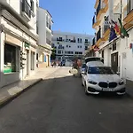 Frente A La Playa En Carril De La Fuente
